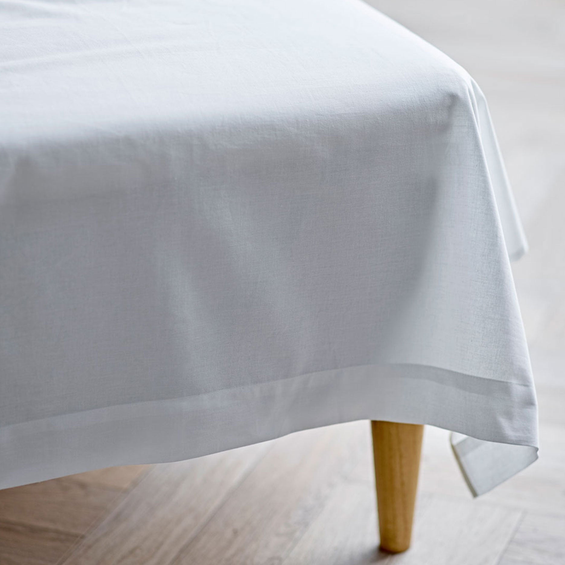 Calm fladt lagen 240x260 cm hvid